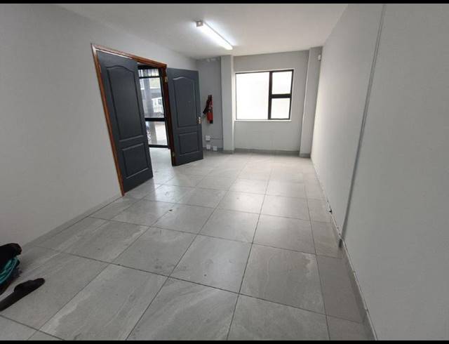 INDUSTRIAL PROPERTY TO RENT IN LASER PARK